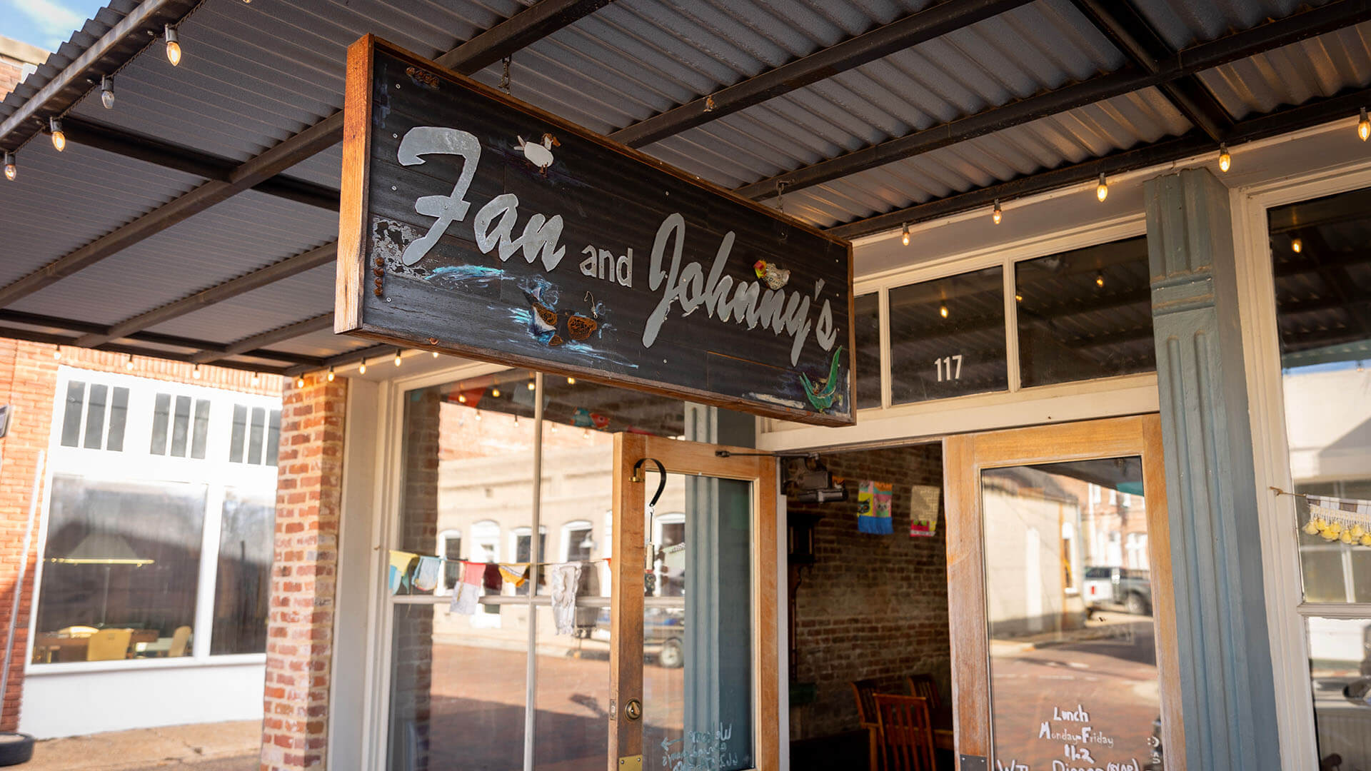 Fan & Johnny's