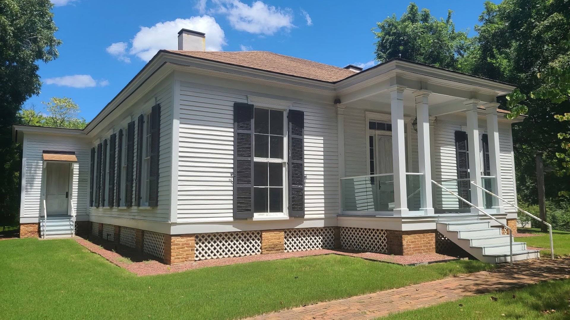 Lucius Q. C. Lamar House