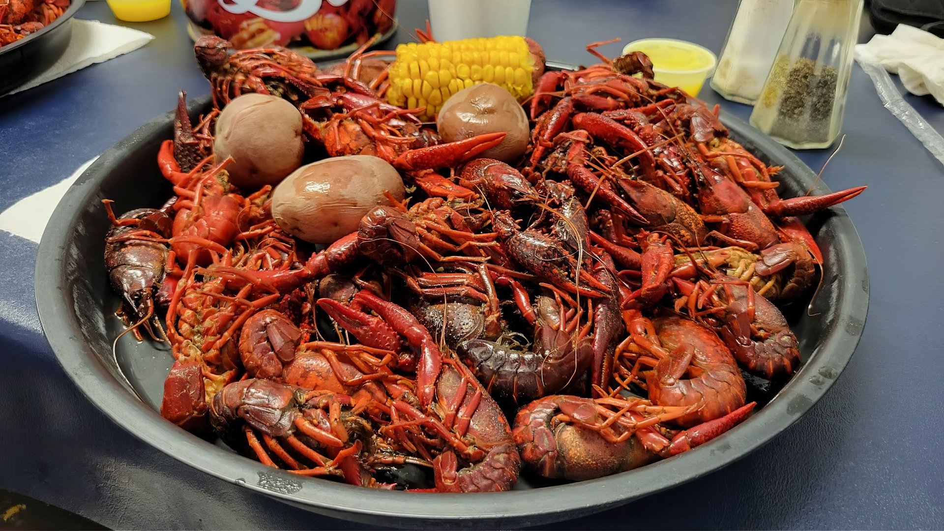 Taranto’s Crawfish, Poboys & Seafood